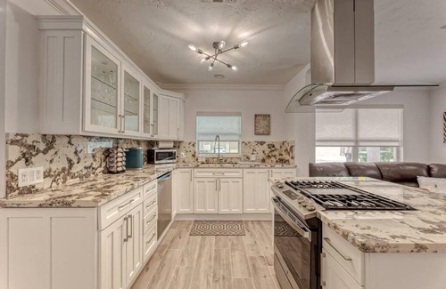 Victoria Park House | Mango Manor - Walk to Las Olas!