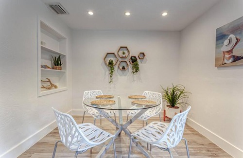 Victoria Park House | Mango Manor - Walk to Las Olas!