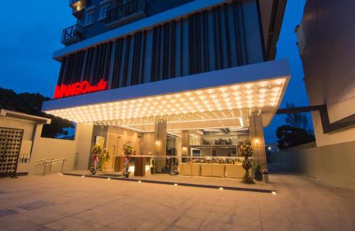 Quezon Province Hotel | Mango Suites Cauayan