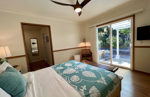 Kailua-Kona Bed & Breakfast | Mango Sunset Bed and Breakfast