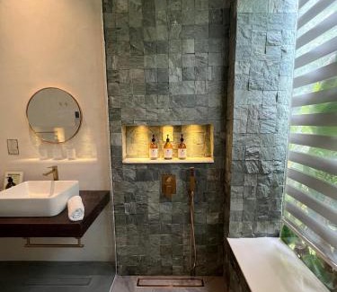 General Luna Villa | Mango Tree Siargao