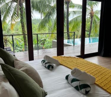General Luna Villa | Mango Tree Siargao