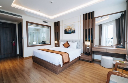 Vinh Yen Hotel | Manh Quan Luxury Hotel