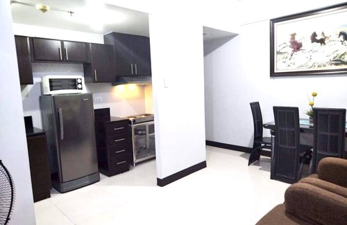 Socorro Condo | Manhattan Parkview Araneta Center Cubao QC 45SQM