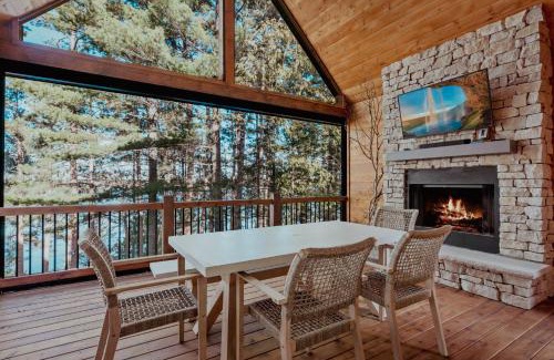 Crosslake House | Manhattan Point