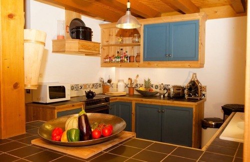 Manigod Ski Chalet | MANIGOD SLEEPS 10. SPECTACULAR VIEWS- PEACEFUL MOUNTAIN RETREAT 1HR FROM GENEVA