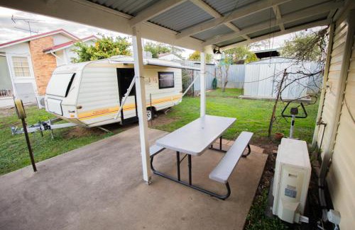 Manilla House | Manilla Cottage - Manilla NSW