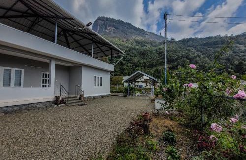 Periyur House | Mannavan Shola ll