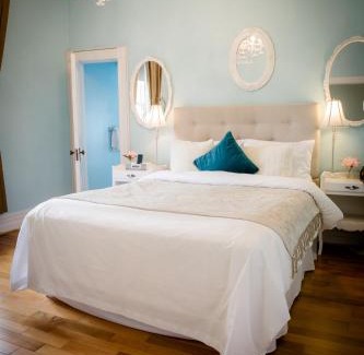 Becancour Hotel | Manoir Becancourt Hotel