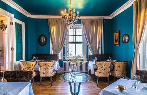 Becancour Hotel | Manoir Becancourt Hotel