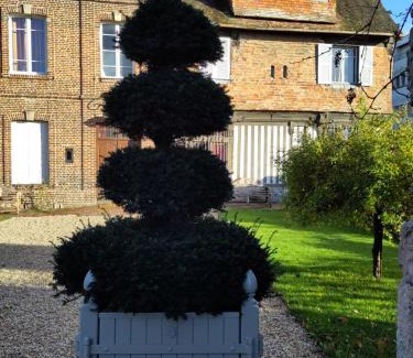 Lisieux Apartment | Manoir des Pavements