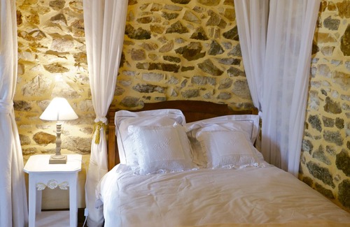 Landehen Cottage | Manoir LE BREUIL - 3-star gite 3,500 m2 park - Côtes de d'Armor BRITTANY