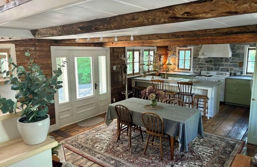 Saint-Barthelemy House | Manoire D'antan - 18e Siècle