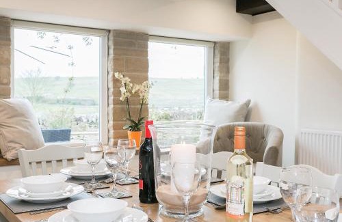 Litton House | Manor Cottage