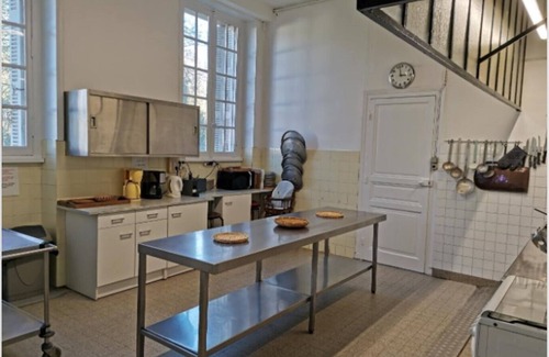 Loctudy Other | Manor house in wooded grounds, 800 m from beaches ideal for family, friends and colleagues