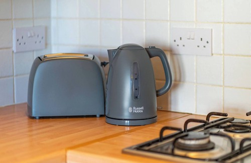 Broughty Ferry Apartment | Manor Place - Ideal Holiday Base for Busy Travelle