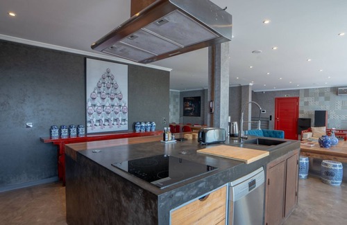 Arco da Calheta House | Mansão Macau by LovelyStay