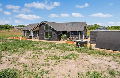 Skjern House | "Måns" - 500m to the fjord by Interhome