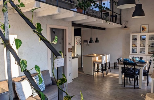 Alzano Lombardo Apartment | Mansarda Morlana
