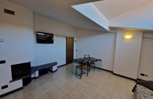 Fiumaretta Apartment | Mansarda Stefania