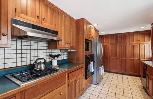 Stowe Area House | Mansfield Gateway House - Classic Ski Home Near the Slopes!