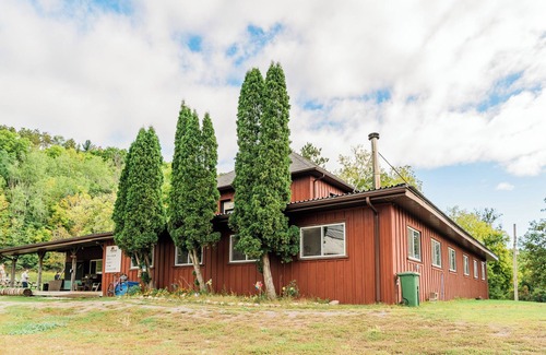 Mulmur Cabin | Mansfield Outdoor Centre