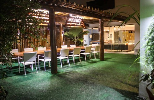Tamandare House | Mansion by the Sea in Carneiros