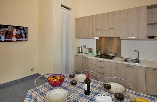 Case Alte Villa | Mansion in Case Alte with Pool & Nature Trails