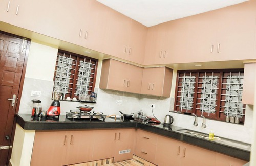 Thiruvananthapuram Apartment | Mansion Luxury service Villa