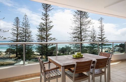 Port Macquarie Apartment | Mantra The Observatory