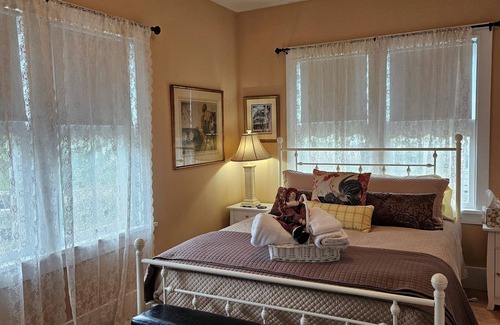 Richland Center Bed & Breakfast | Maon House Bed and Breakfast