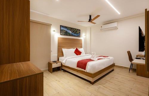 MVP Colony Hotel | Maple Comfort