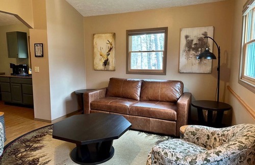 Vowinckel Cottage | Maple Creek Cabin, minutes from Cook Forest & ANF