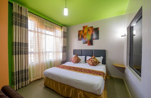 Ruiru Hotel | Maple Inn Hotel