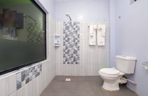 Ruiru Hotel | Maple Inn Hotel