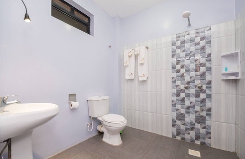 Ruiru Hotel | Maple Inn Hotel