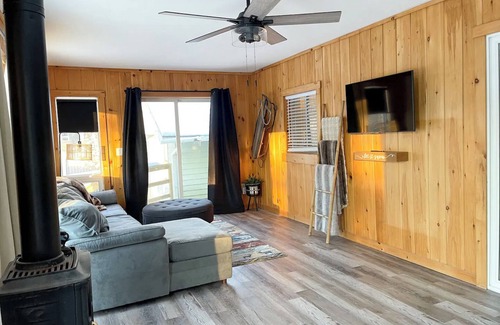 Chittenden House | Maple Mountain Lodge - Skiing, Mountain Biking, Hiking and More