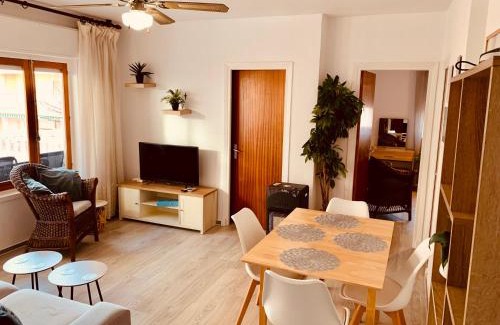 Mar de Cristal Apartment | Mar De Cristal apartment 100 metres to the beach