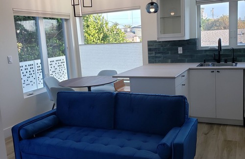 Mar Vista Apartment | Mar Vista Gem, new ADU luxurious furnished zen 1br/1bath with shared deck