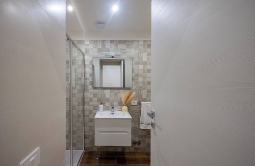 Torre Annunziata House | MARAF Rooms Mars