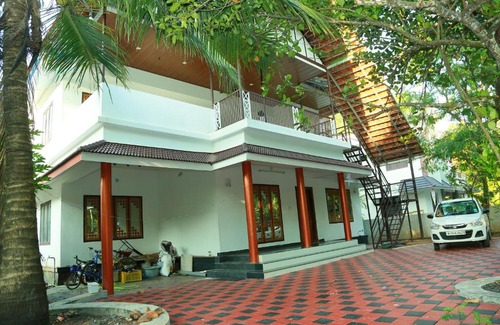 Alappuzha House | MARARI BETHLEHEM CLARES SERVICED VILLA