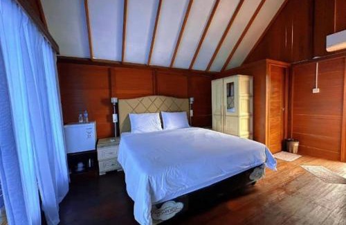 Maratua Island House | Maratua Dive Center And Lodge