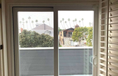 Old Towne House | Marbella Lane - 3BR Coastal Charm in Seal Beach