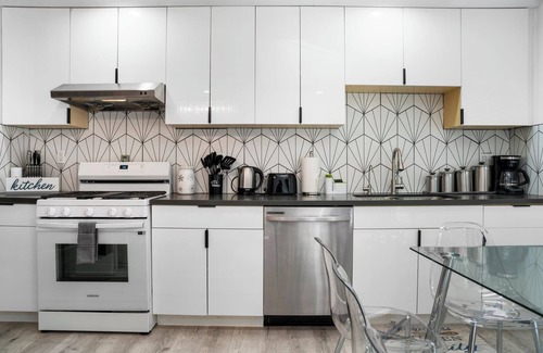 West Covina House | @ Marbella Lane - Serene and Pristine 2BR Home
