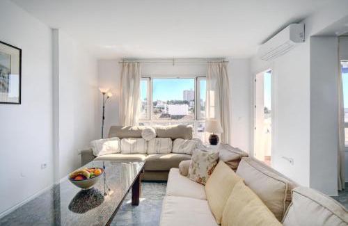 Nueva Andalucia Apartment | Marbella Sleeps 8 Aircon Secure underground parking Ultra fast internet