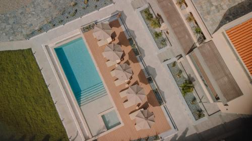 Karteros Hotel | Marble Luxury Suites