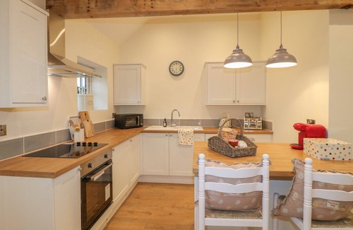 Kedleston Cottage | MARCH HARE, romantic, luxury holiday cottage in Brailsford