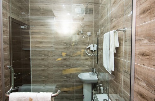 Ibadan Hotel | Marchforte Courtyard Hotels & Suites