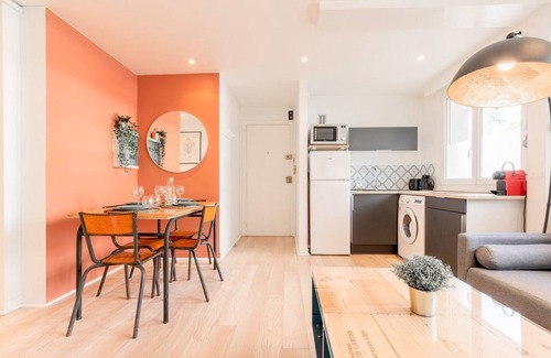 Saint-Maurice Pellevoisin Apartment | Marcq en Baroeul - Beautiful and bright apartment!