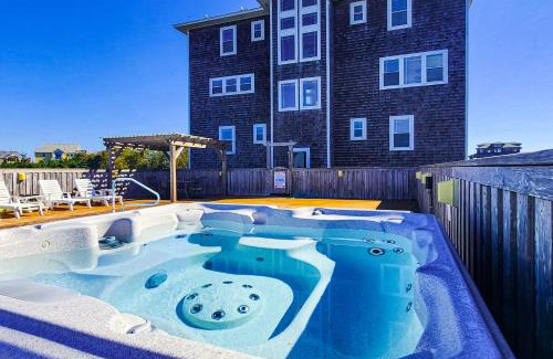 Waves House | Mardi Gras 556